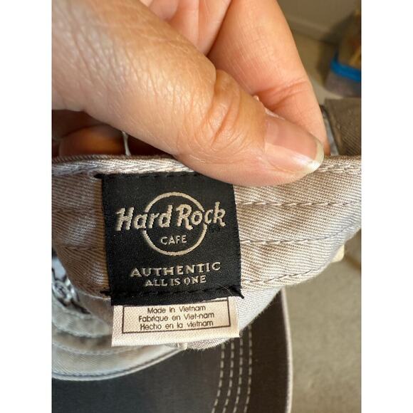 Hard Rock Hat Toronto - Picture 4 of 4